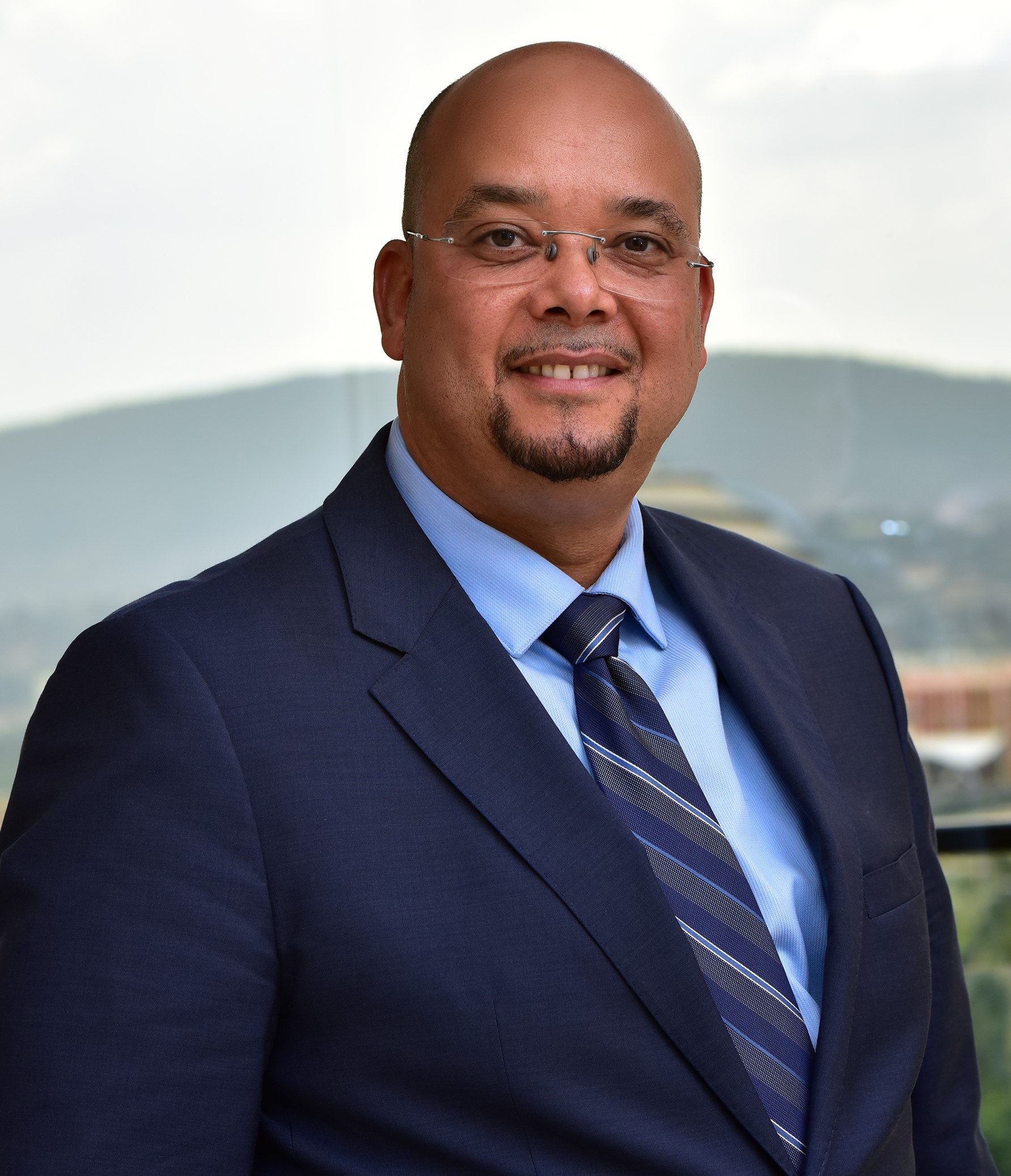Gen B.Cesar, Chief Technical Advisor to the Minister